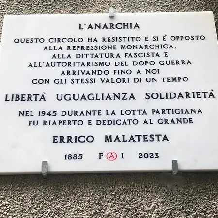 La Casa Nel Borgo Feriehus *